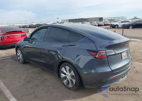 2021 Tesla Model Y Long Range Dual Motor All-Wheel Drive z USA, uszkodzony, nr VIN 5YJYGDEE9MF253531